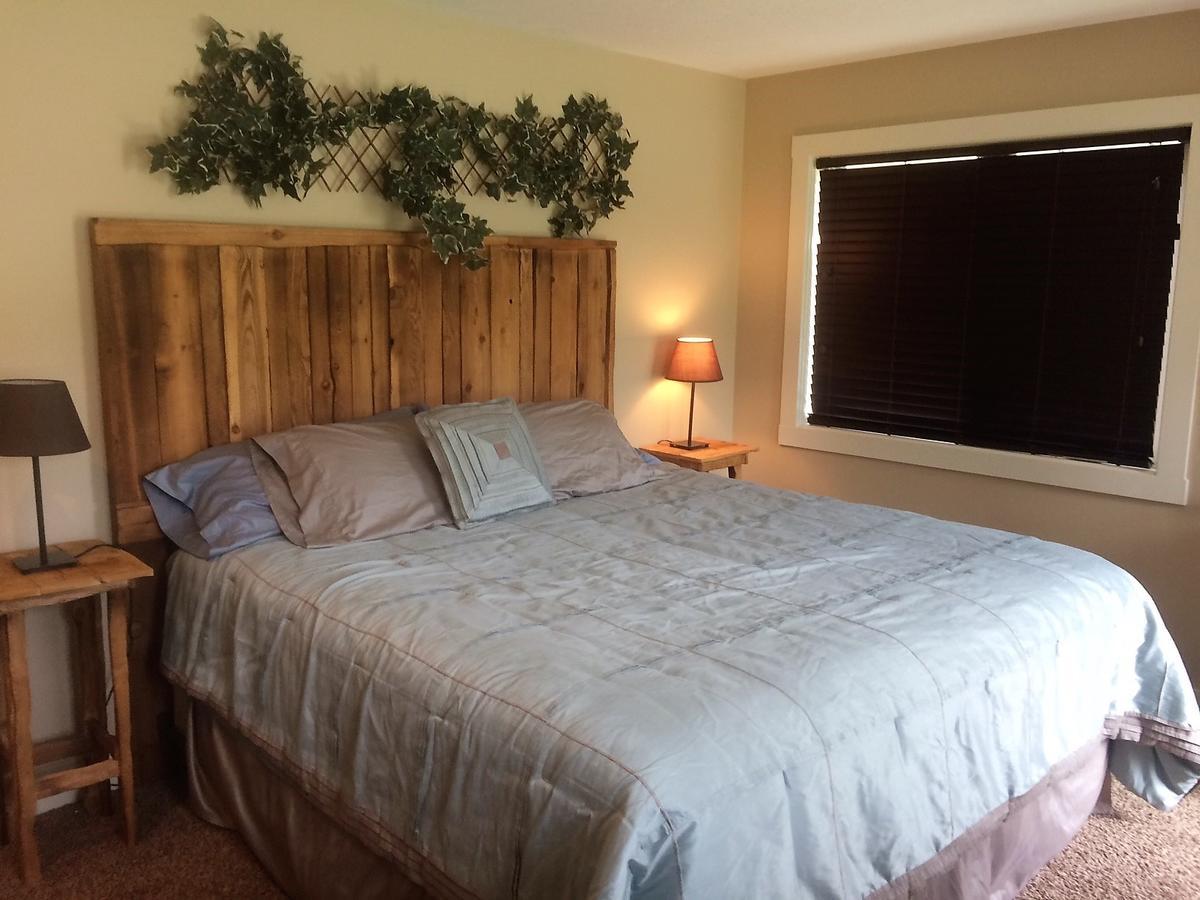 Apartament Copperhorn Radium Hot Springs Zewnętrze zdjęcie